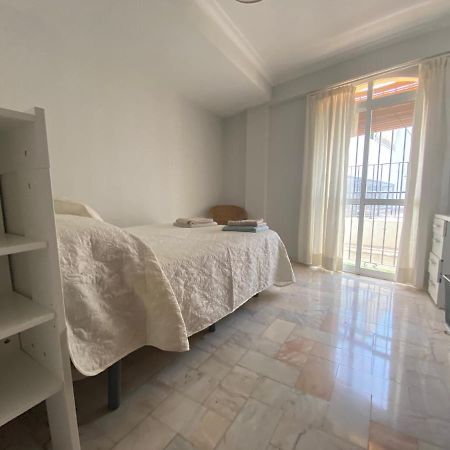 Acogedor Apartamento Placentines Seville Exterior photo